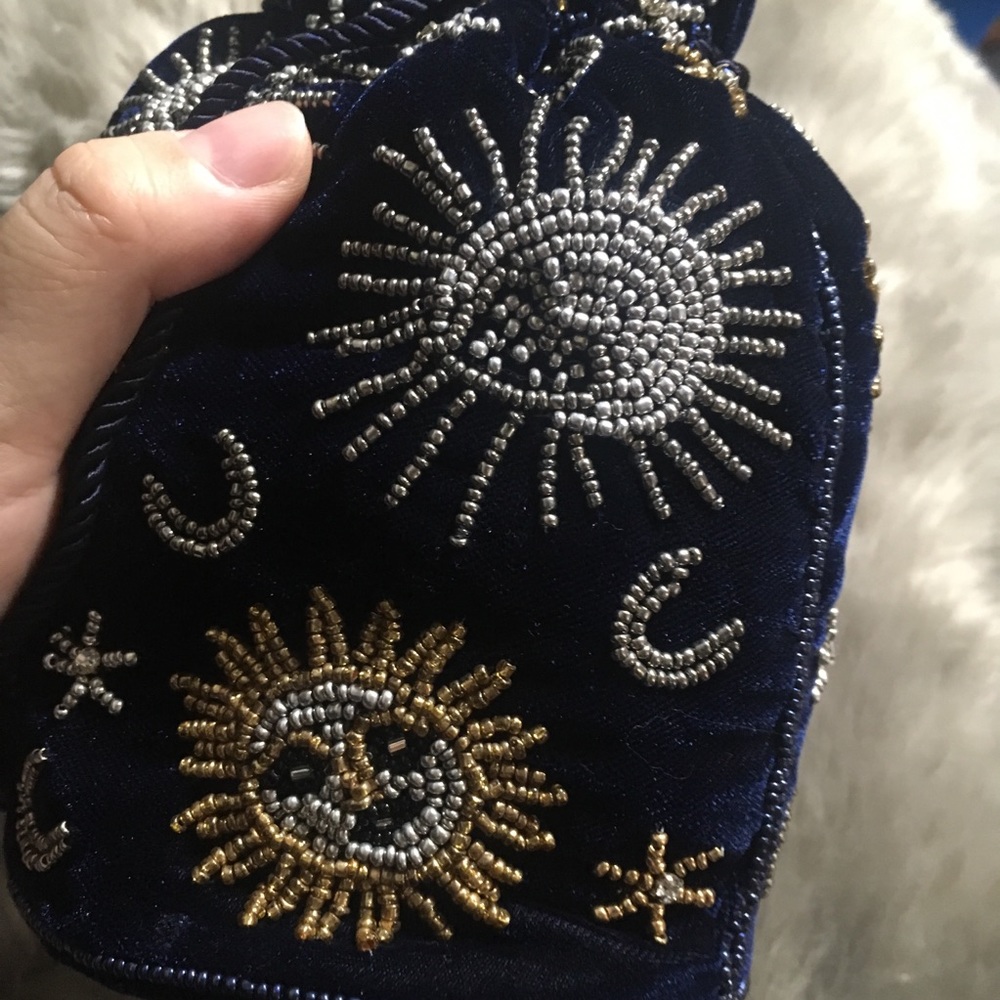 Super cute mini bucket bag